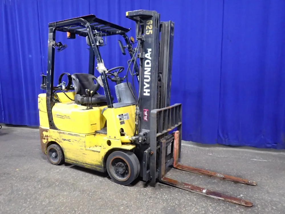 Hyundai 3000 Lbs Propane Forklift - 18lc-7m