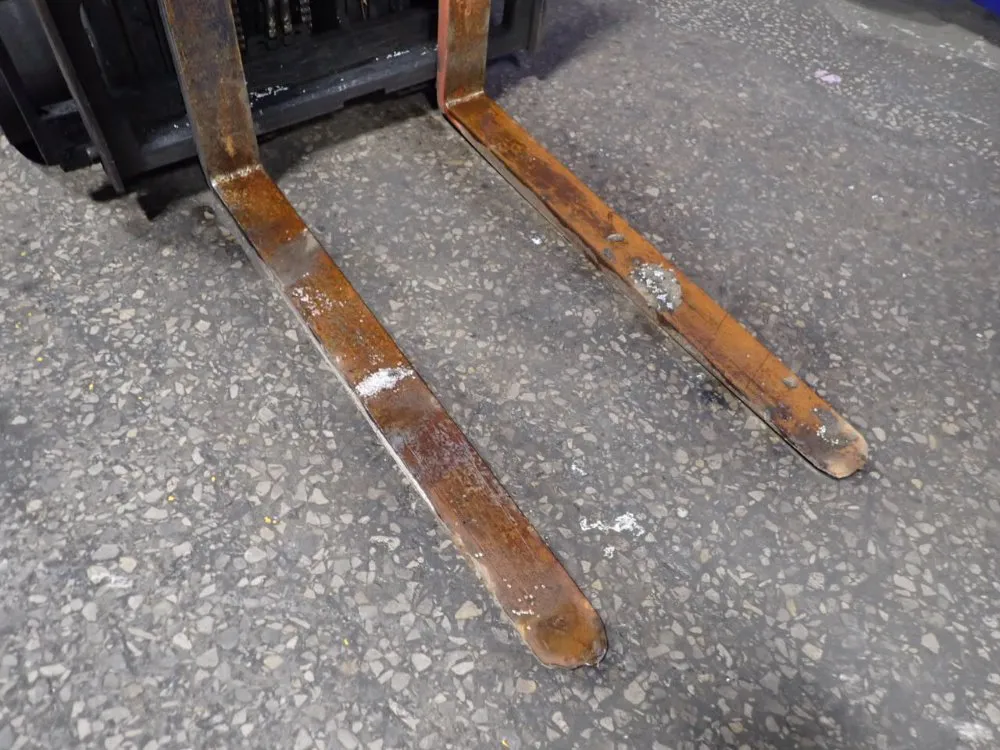 Hyundai 3000 Lbs Propane Forklift - 18lc-7m