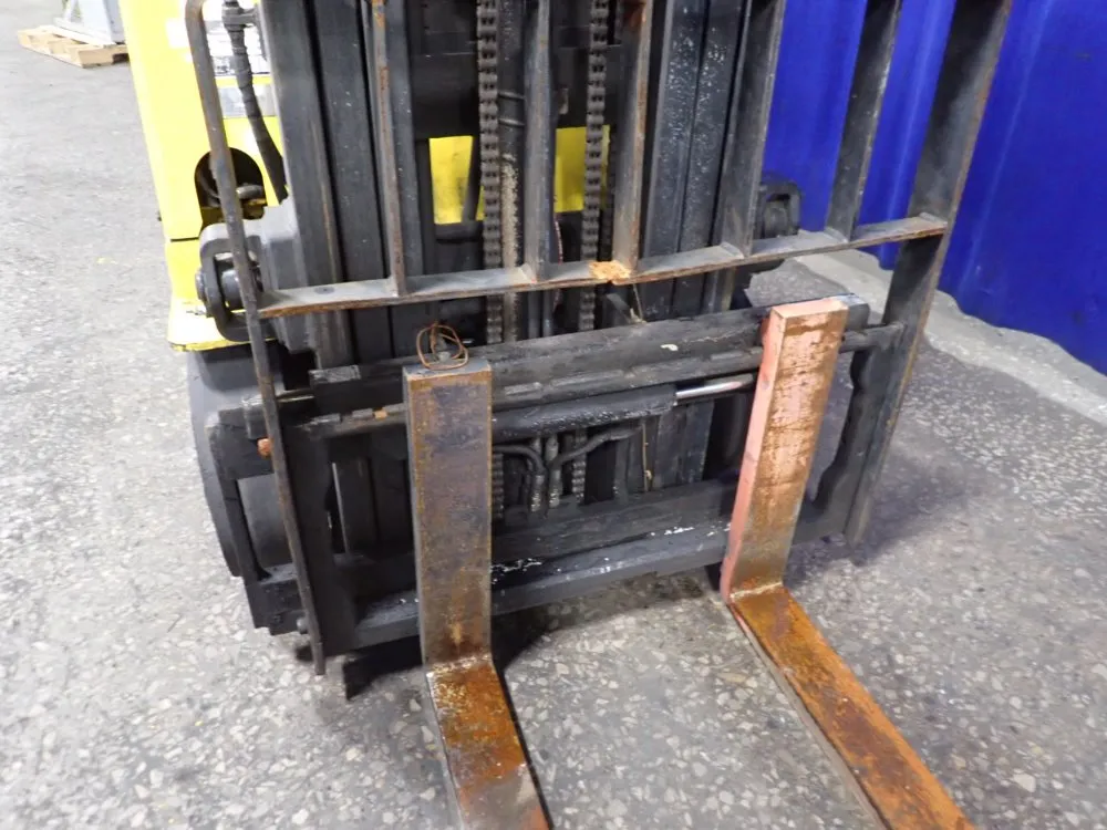 Hyundai 3000 Lbs Propane Forklift - 18lc-7m