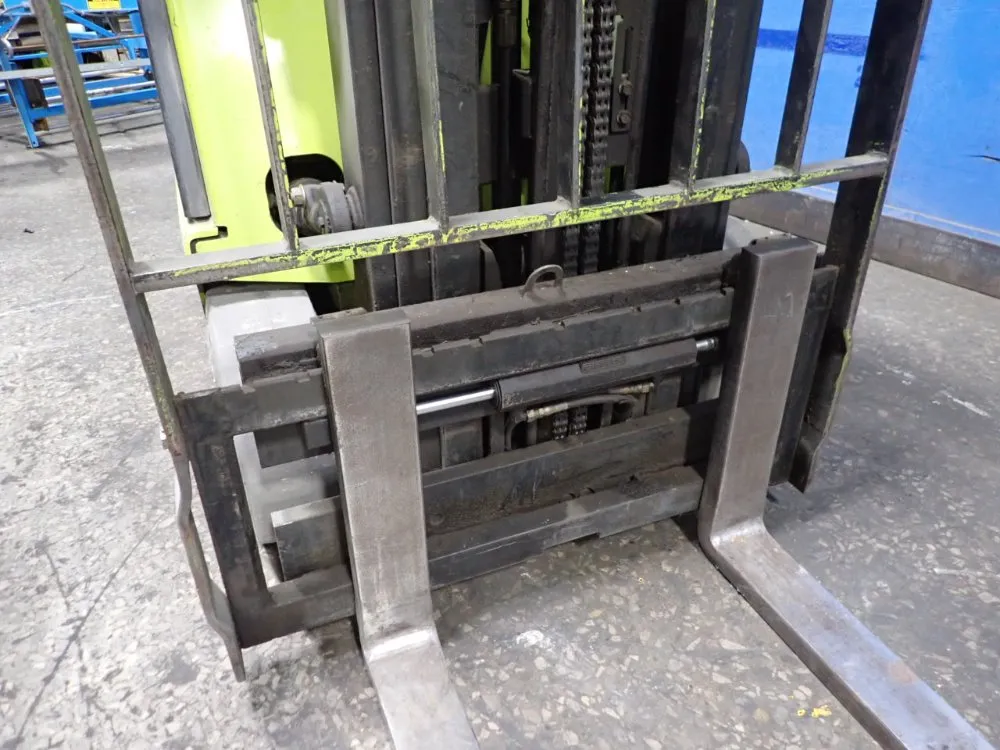 Clark 2050 Lbs Electric Forklift - Tm12