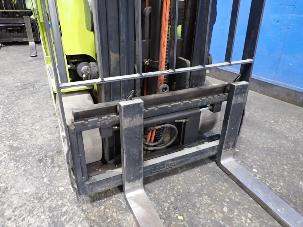 Clark 3700 Lbs Electric Forklift - Tmx20