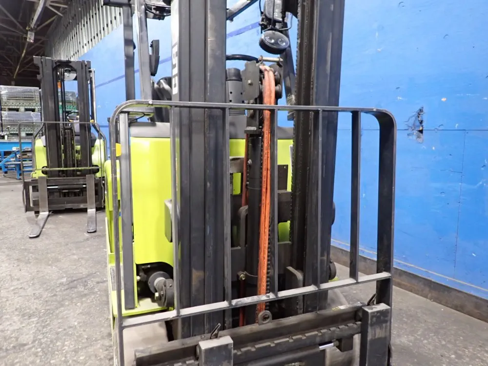 Clark 3700 Lbs Electric Forklift - Tmx20