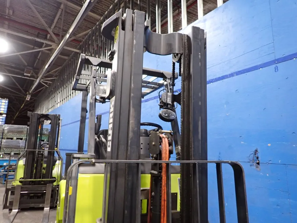 Clark 3700 Lbs Electric Forklift - Tmx20