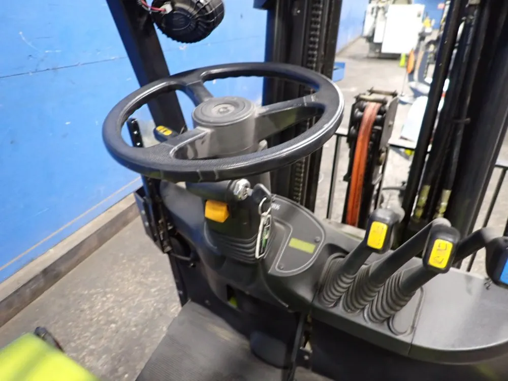 Clark 3700 Lbs Electric Forklift - Tmx20