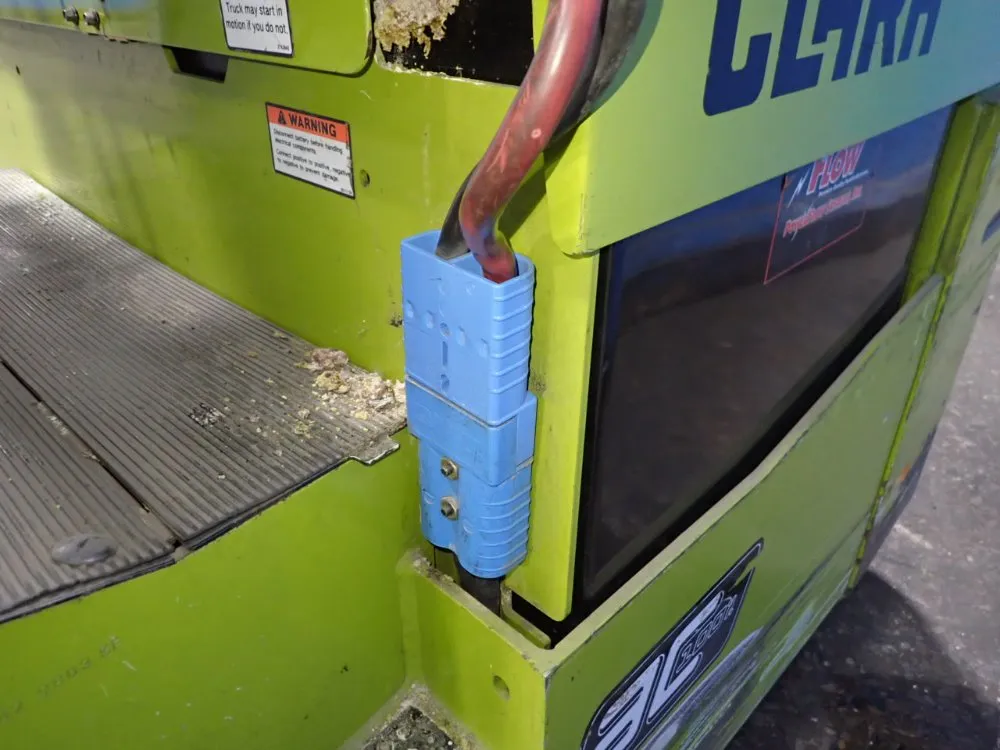 Clark 3700 Lbs Electric Forklift - Tmx20