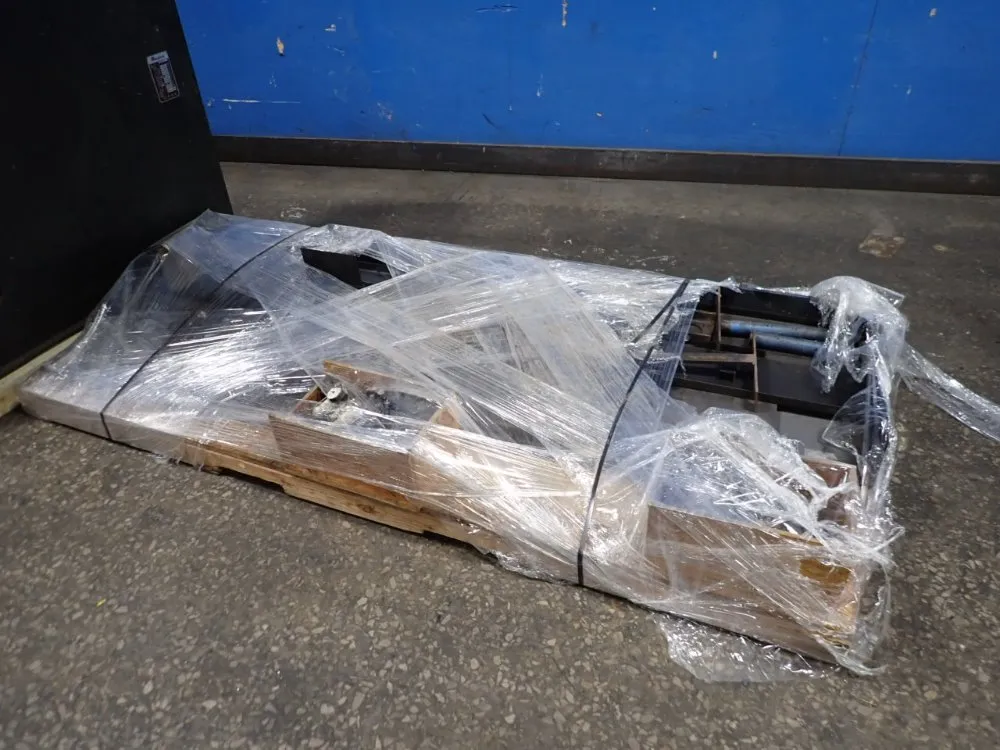 Amada 100 Ton X 98" Press Brake - Fbd1025