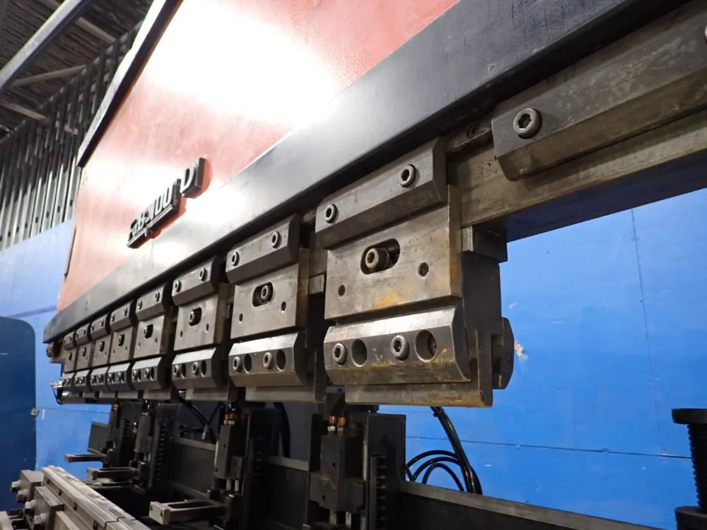 Amada 100 Ton X 98" Press Brake - Fbd1025