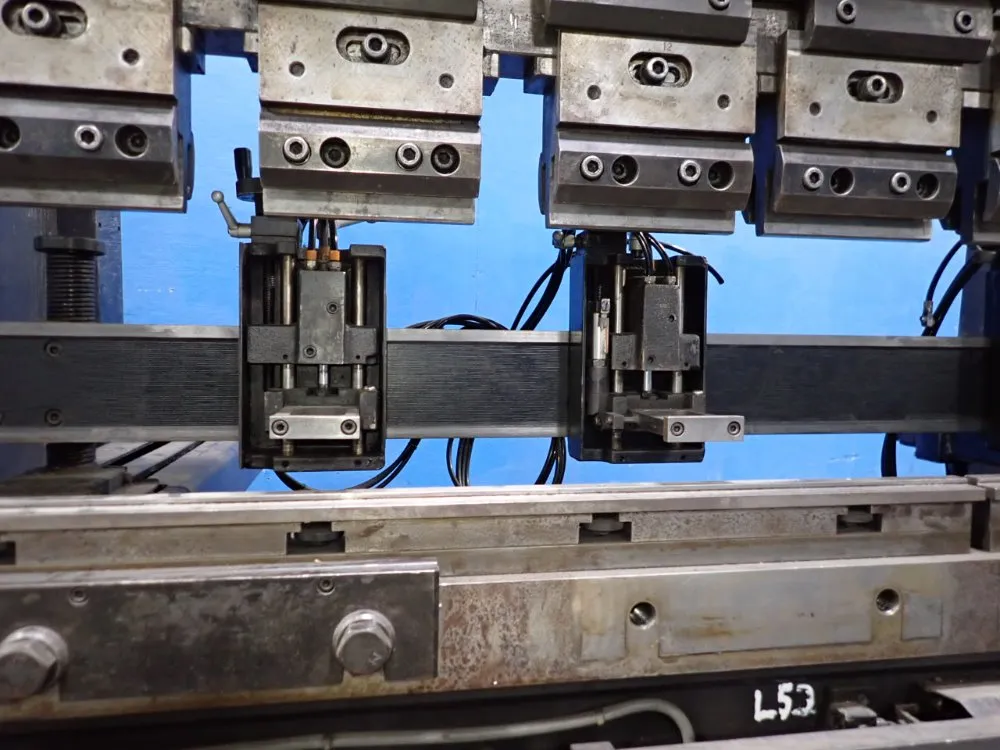 Amada 100 Ton X 98" Press Brake - Fbd1025