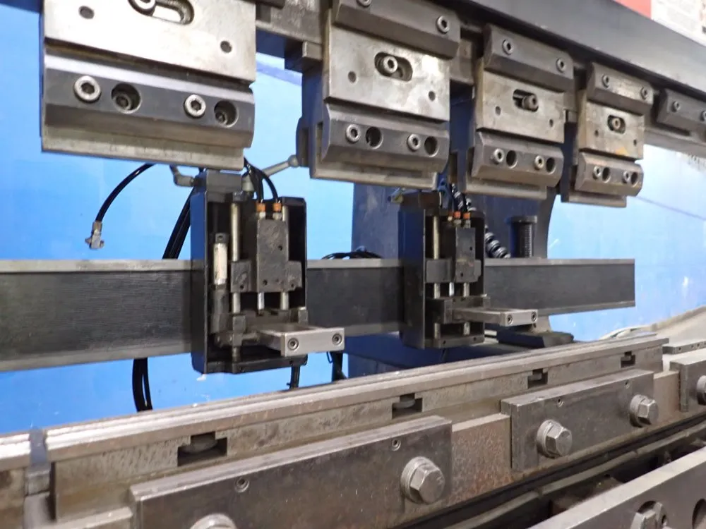 Amada 100 Ton X 98" Press Brake - Fbd1025