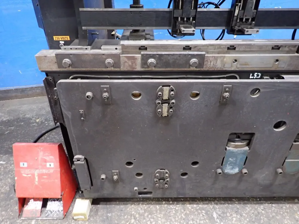Amada 100 Ton X 98" Press Brake - Fbd1025