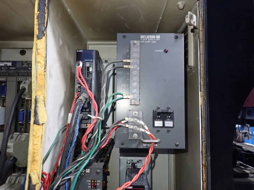 Amada 100 Ton X 98" Press Brake - Fbd1025