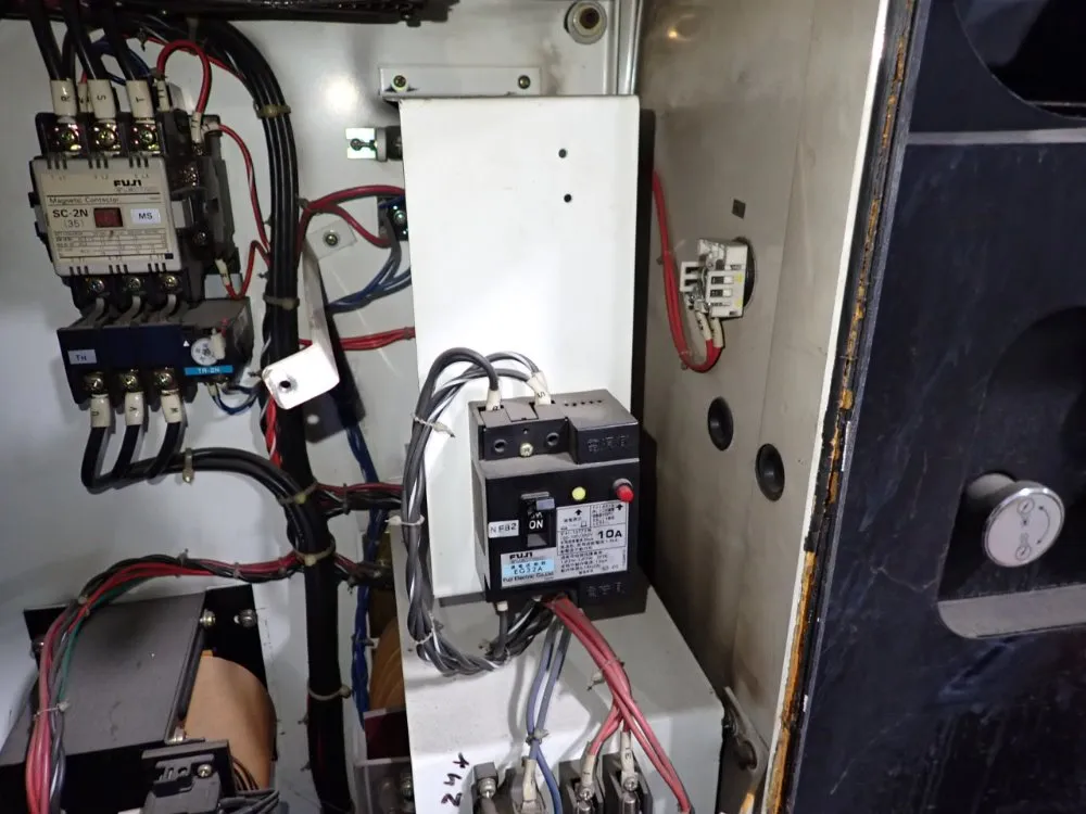 Amada 100 Ton X 98" Press Brake - Fbd1025