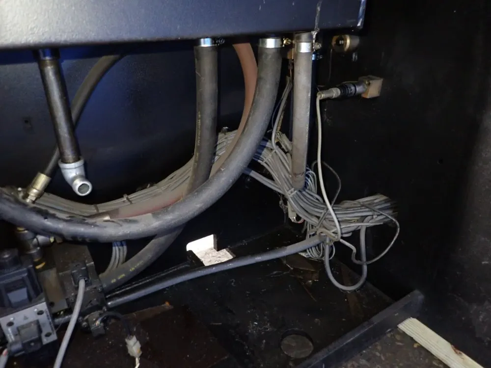 Amada 100 Ton X 98" Press Brake - Fbd1025