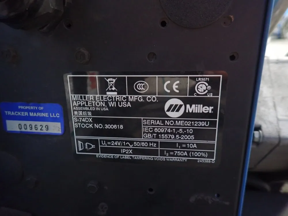 Miller 450 A Welder W/ Wire Feeder - Invision 450 Mpa