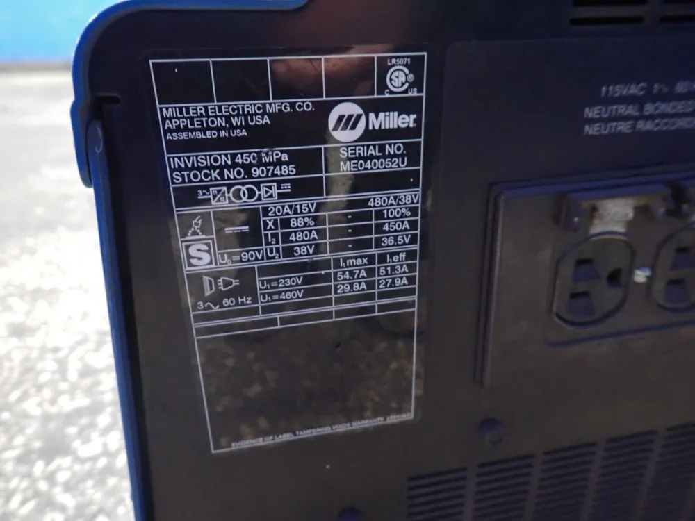 Miller 450 A Welder W/ Wire Feeder - Invision 450 Mpa