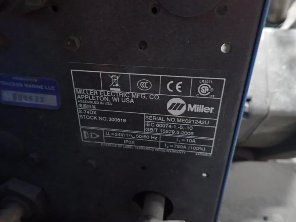 Miller 450 A Welder W/ Wire Feeder - Invision 450 Mpa