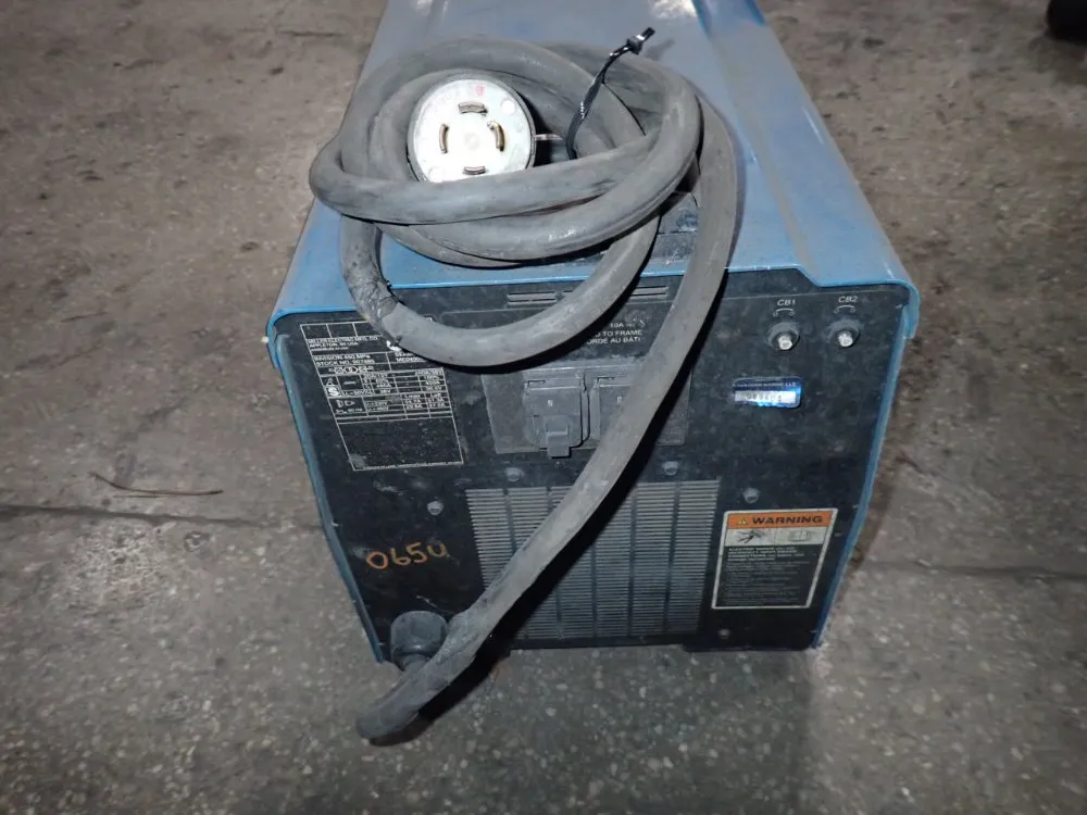 Miller 450 A Welder - Invision 450 Mpa