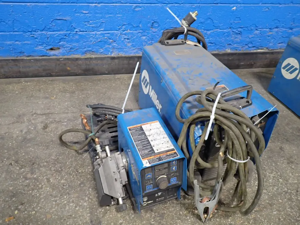 Miller 450 A Welder W/ Wire Feeder - Invision 450 Mpa