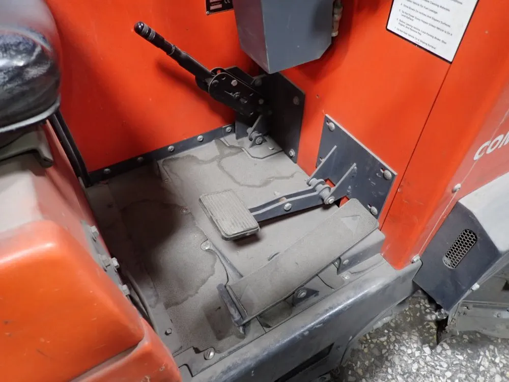 Powerboss 50" Floor Scrubber - Css82klpg