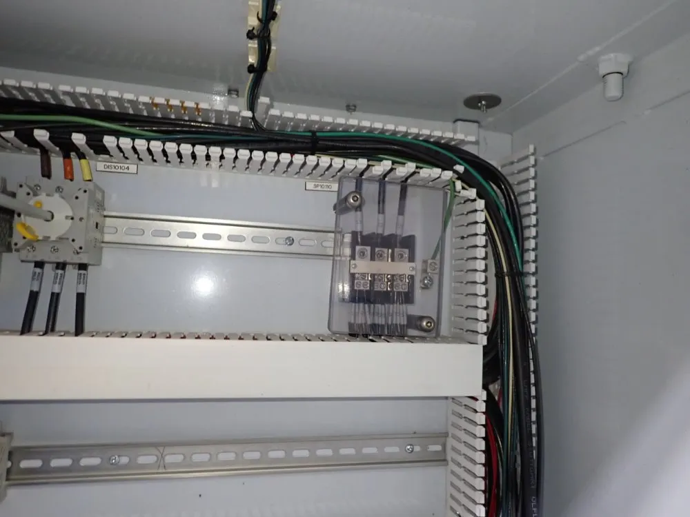 Clangen Control Cabinet - Robocell 5