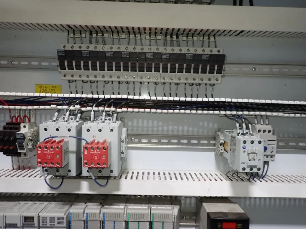 Clangen Control Cabinet - Robocell 5