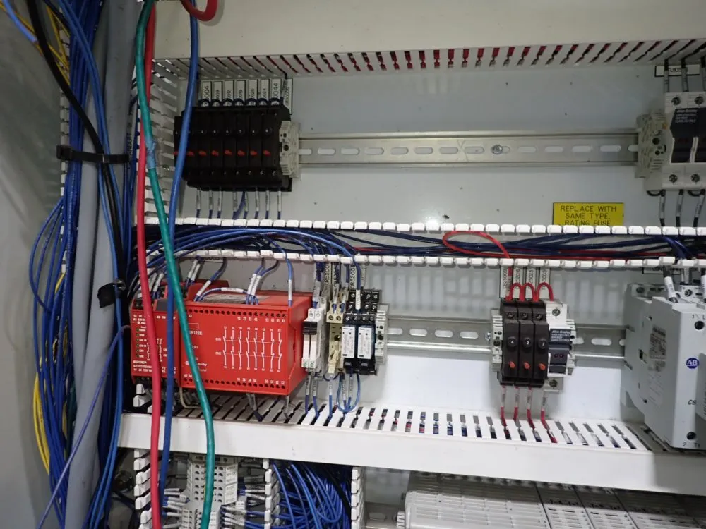 Clangen Control Cabinet - Robocell 5