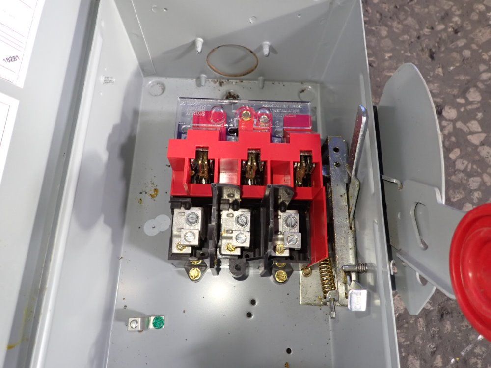 Eaton 30 Amp Non-fusible Disconnect - Dh361urk