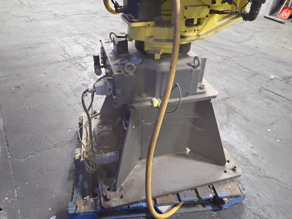Fanuc Robot - M-420ia