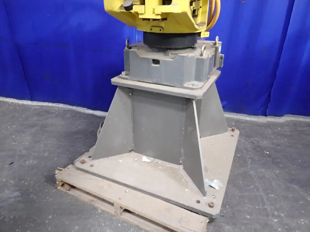 Fanuc Robot - M-420ia