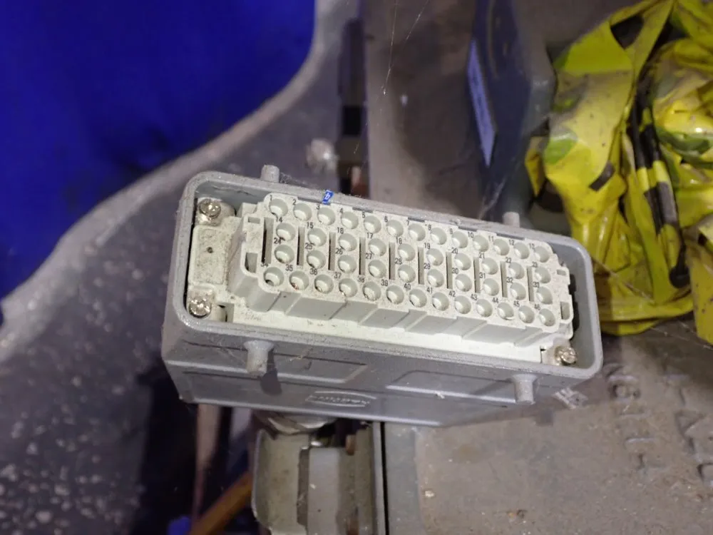 Fanuc Robot - M-420ia