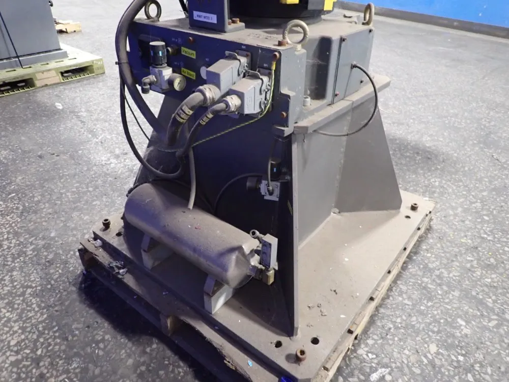 Fanuc Robot - M-420ia