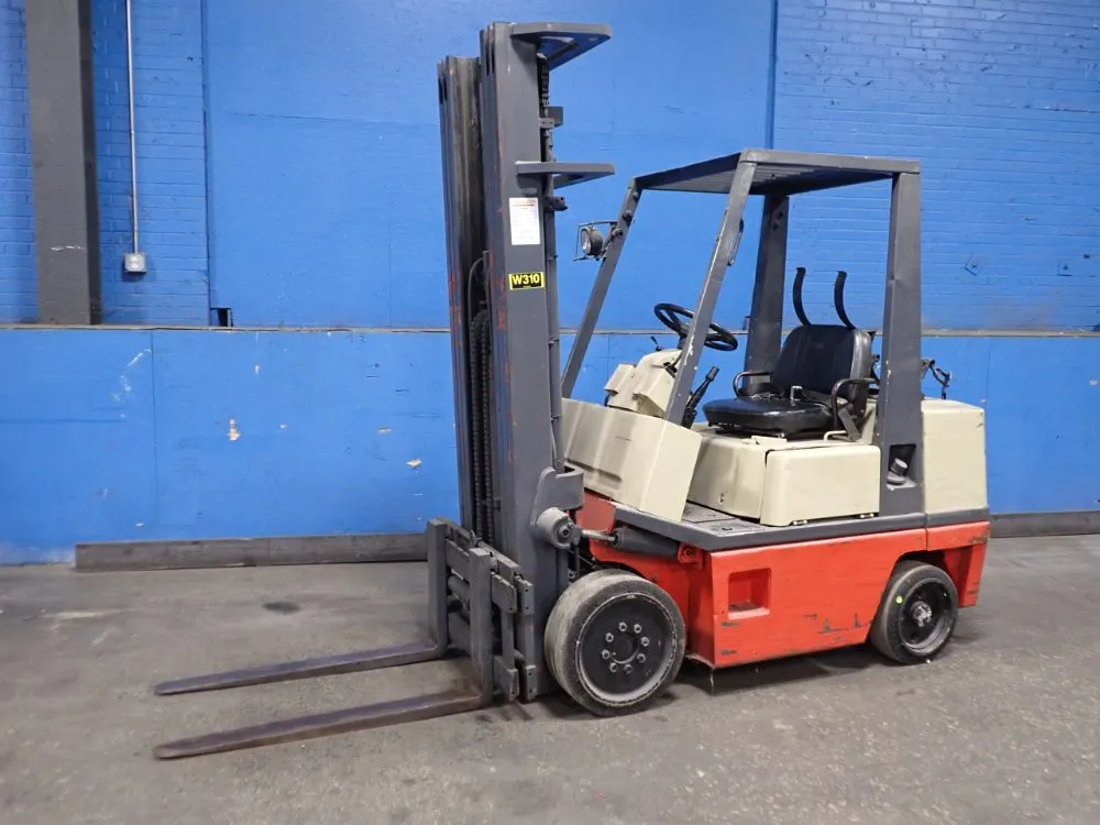 Nissan 3600 Lbs Propane Forklift - Cph02a25v