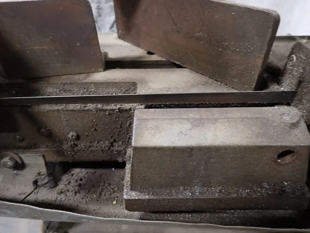 Jet Equipment & Tools 10 1/2" X 6 1/2" Horizontal Band Saw - Hvbs-463