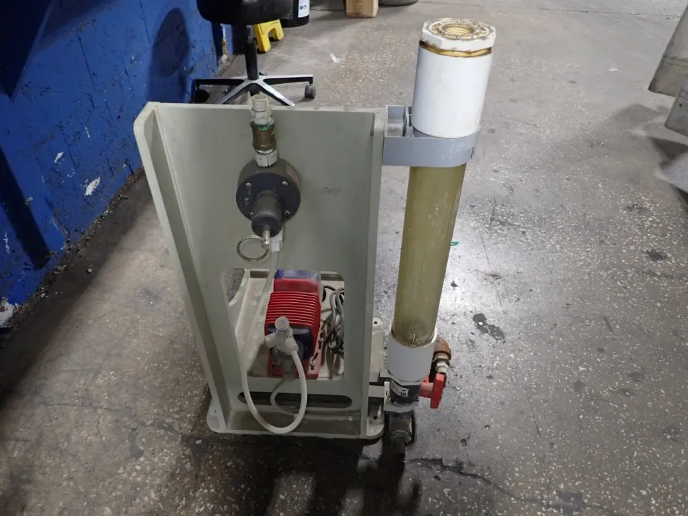 Iwaki 1.3 Gph Metering Pump - Ewc16f1-vca