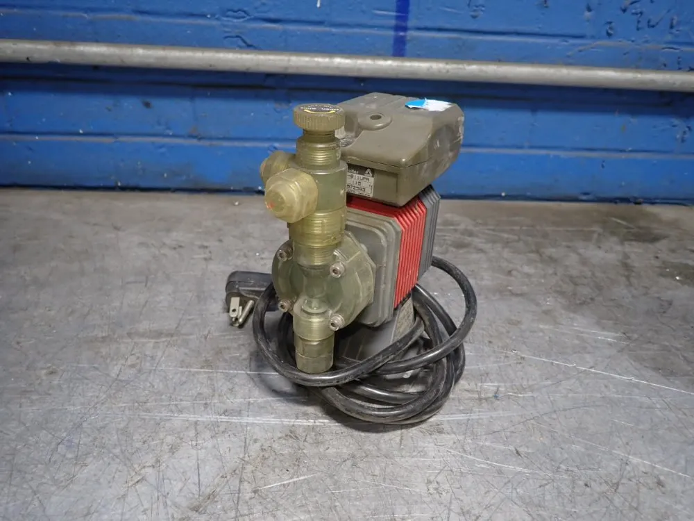 Iwaki 1 Gph Metering Pump - Eh-b15vc-11upr7
