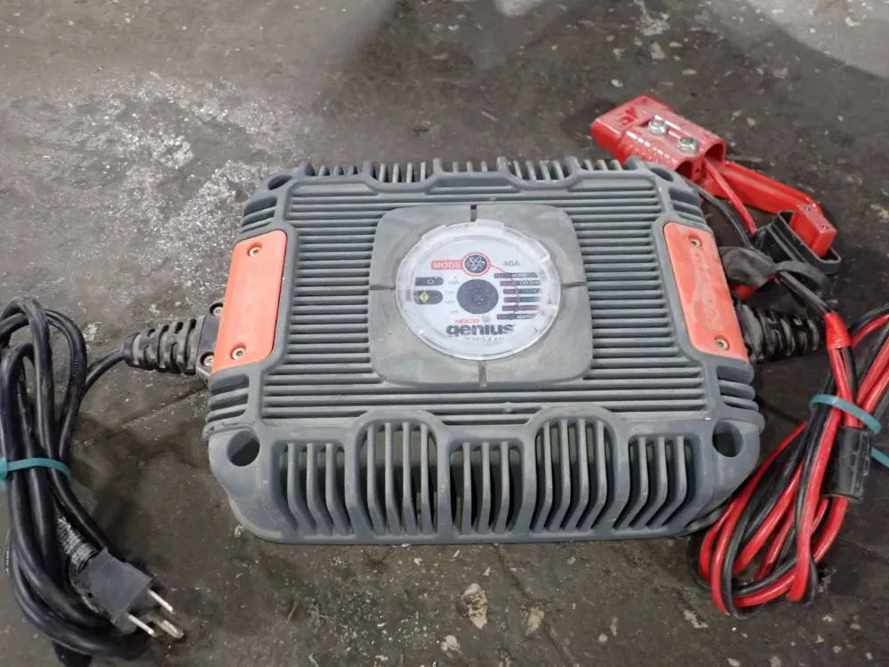 Noro 55-425 A.h. / 24v Battery Charger - Gx2440