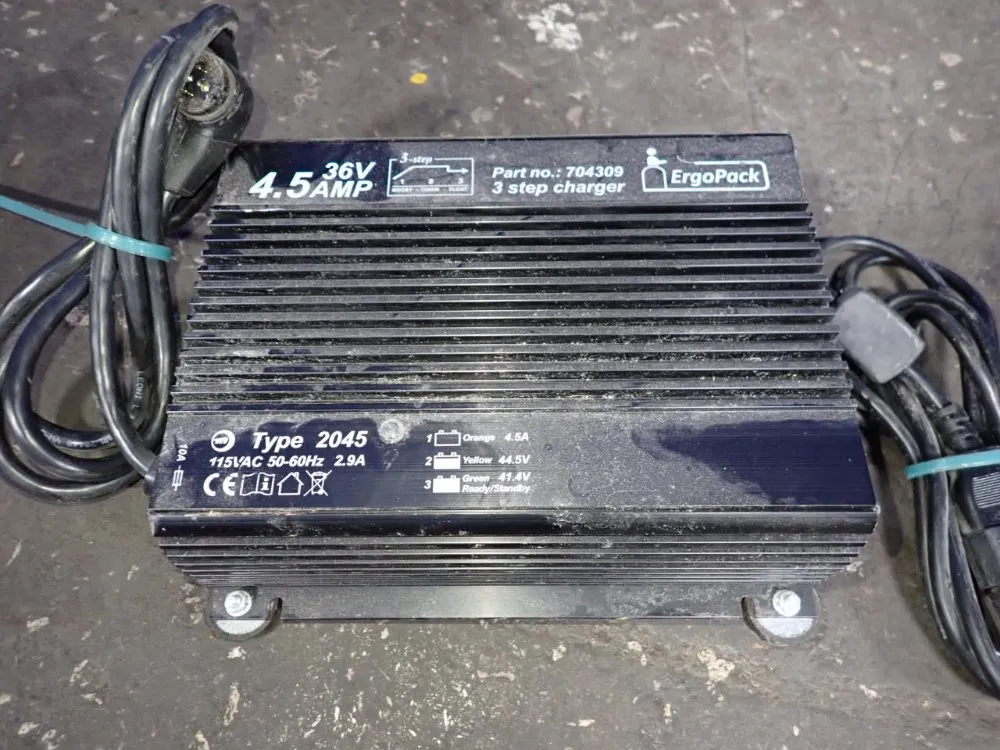 Ergopack 4.5 Amp / 36v Battery Charger - 2045