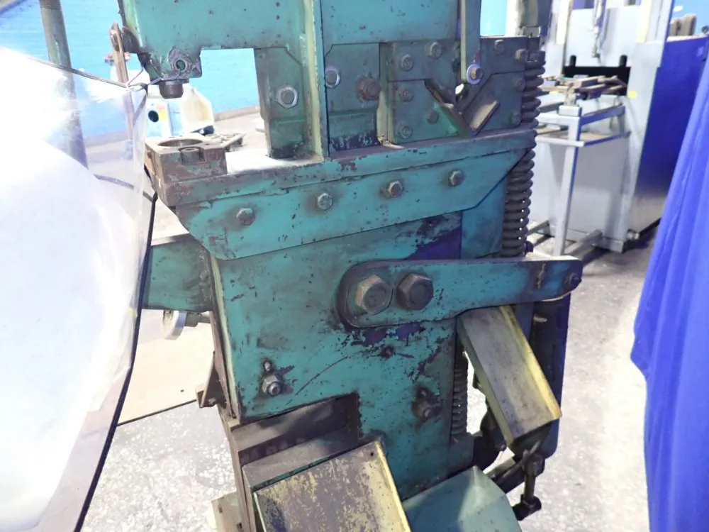 Dynamic Specalities 25 Ton Uni-hydro Ironworker