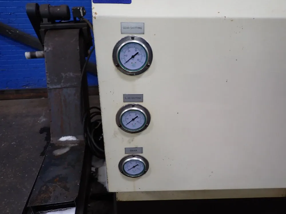 Yang Iron Works Cnc Lathe - Ml-55a