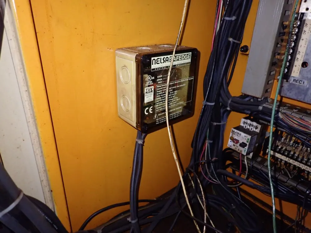 Yang Iron Works Cnc Lathe - Ml-25a