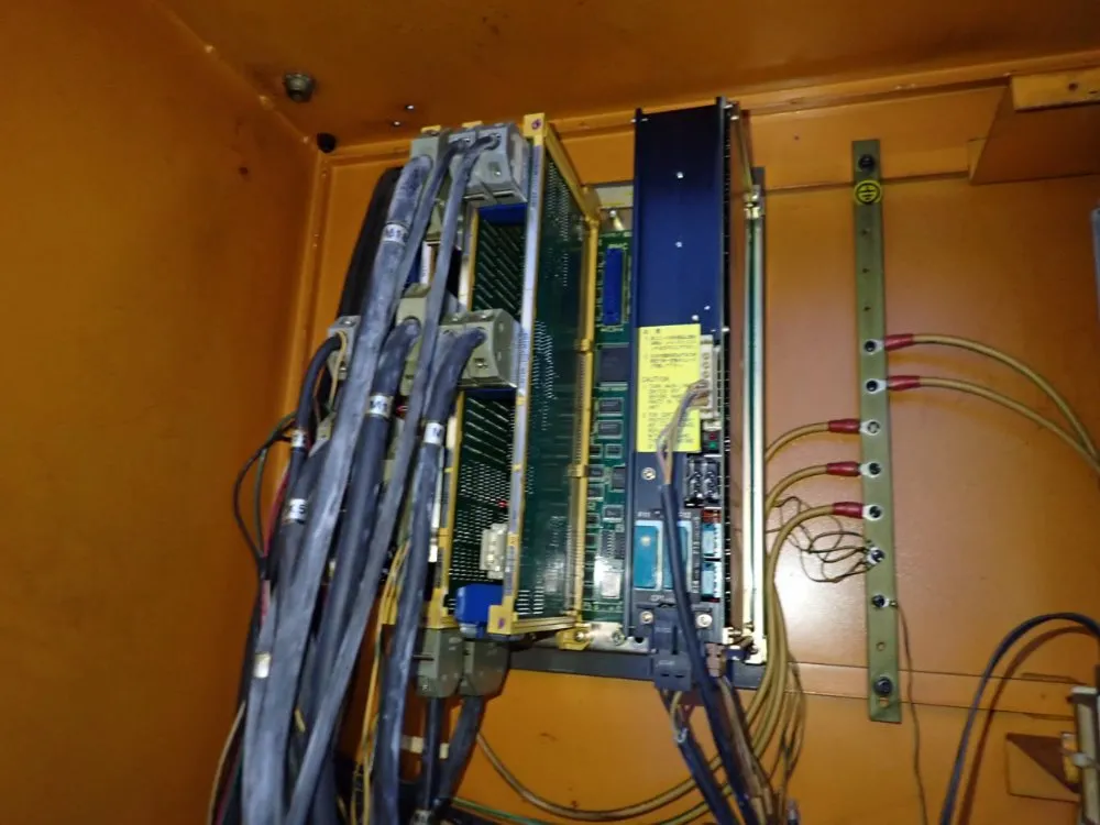 Yang Iron Works Cnc Lathe - Ml-25a