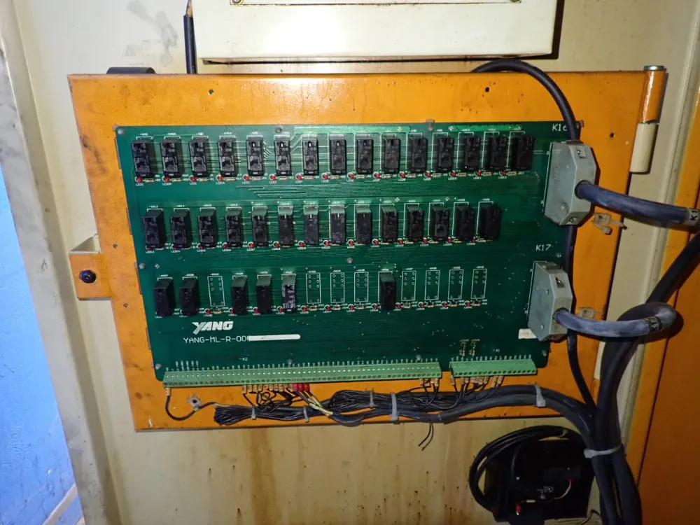 Yang Iron Works Cnc Lathe - Ml-25a