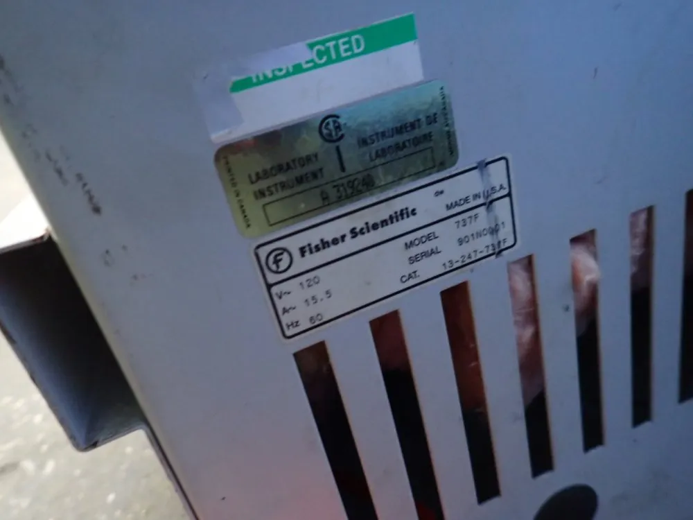 Fisher Scientific 18" X 18" X 20" Isotemp Oven - 737f