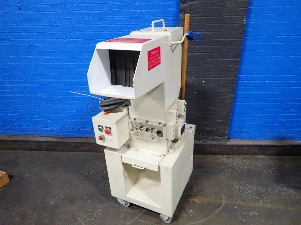 Cumberland 8" X 10" Compact Plastic Granulator