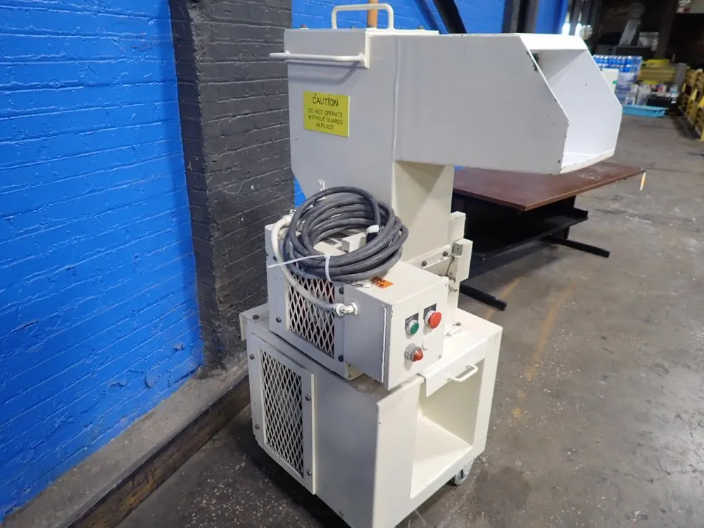 Cumberland 8" X 10" Compact Plastic Granulator
