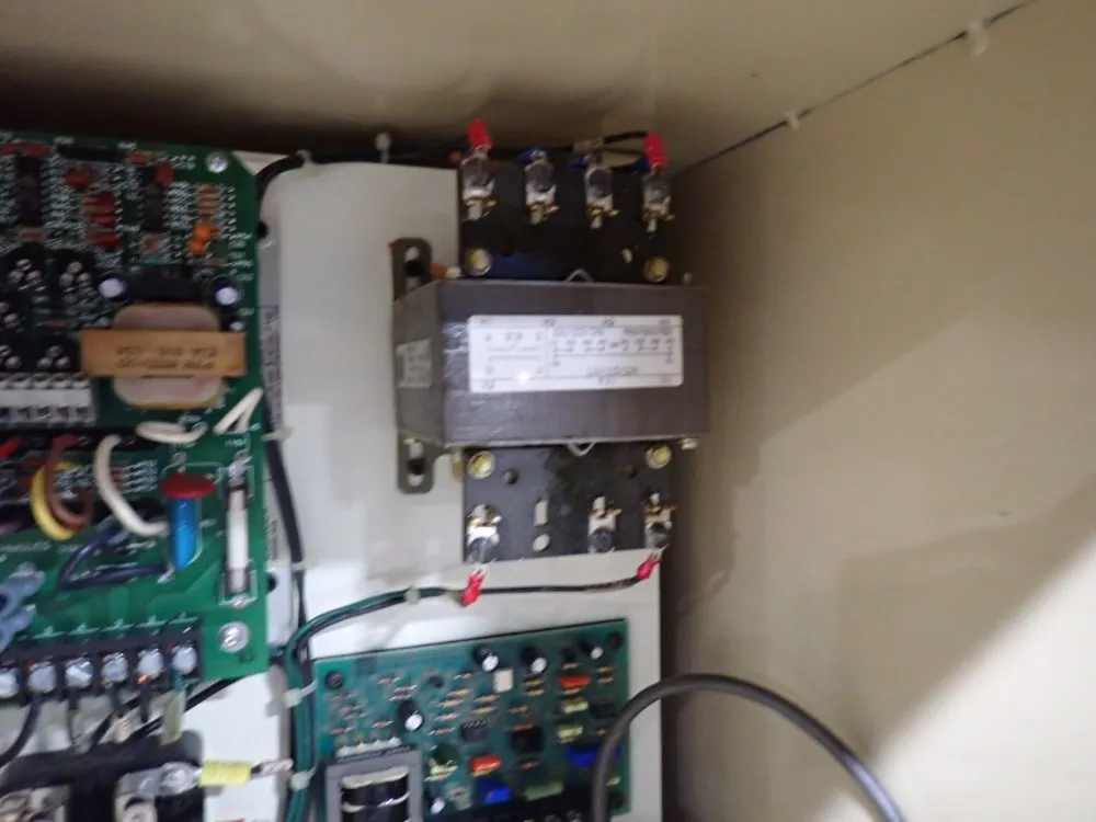 Mercer Corp. Adhesive Application System