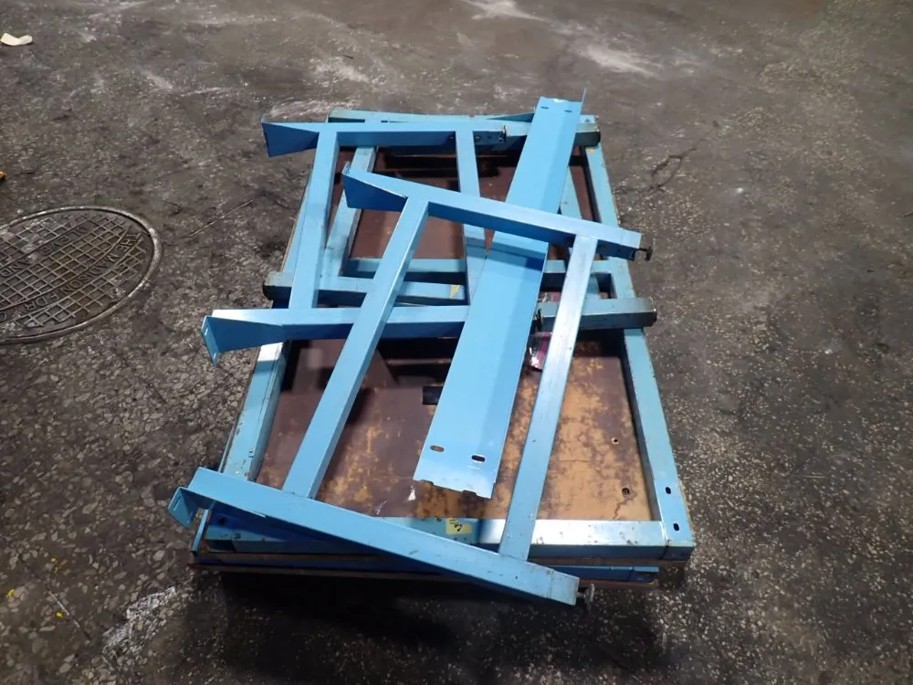 35" X 60" X 32" Workbenches