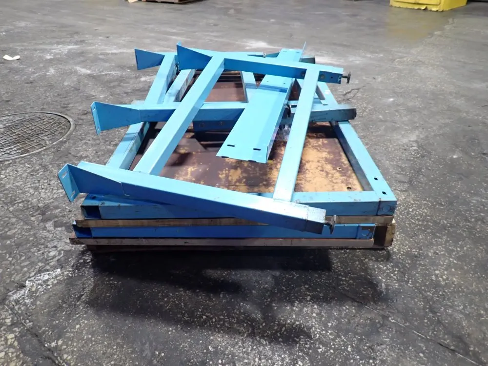 35" X 60" X 32" Workbenches