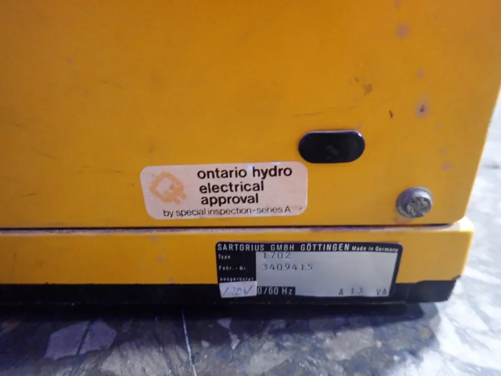 Sartorius Lab Scale - 1702