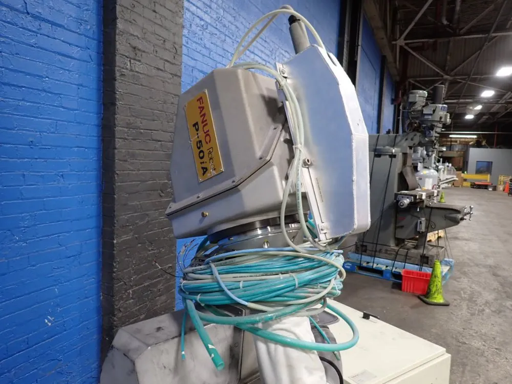 Fanuc Robot - P-50ia